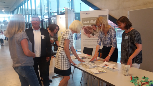 Informationen zum Thema Sprachbildung gab es am Stand von Südwestmetall macht Bildung